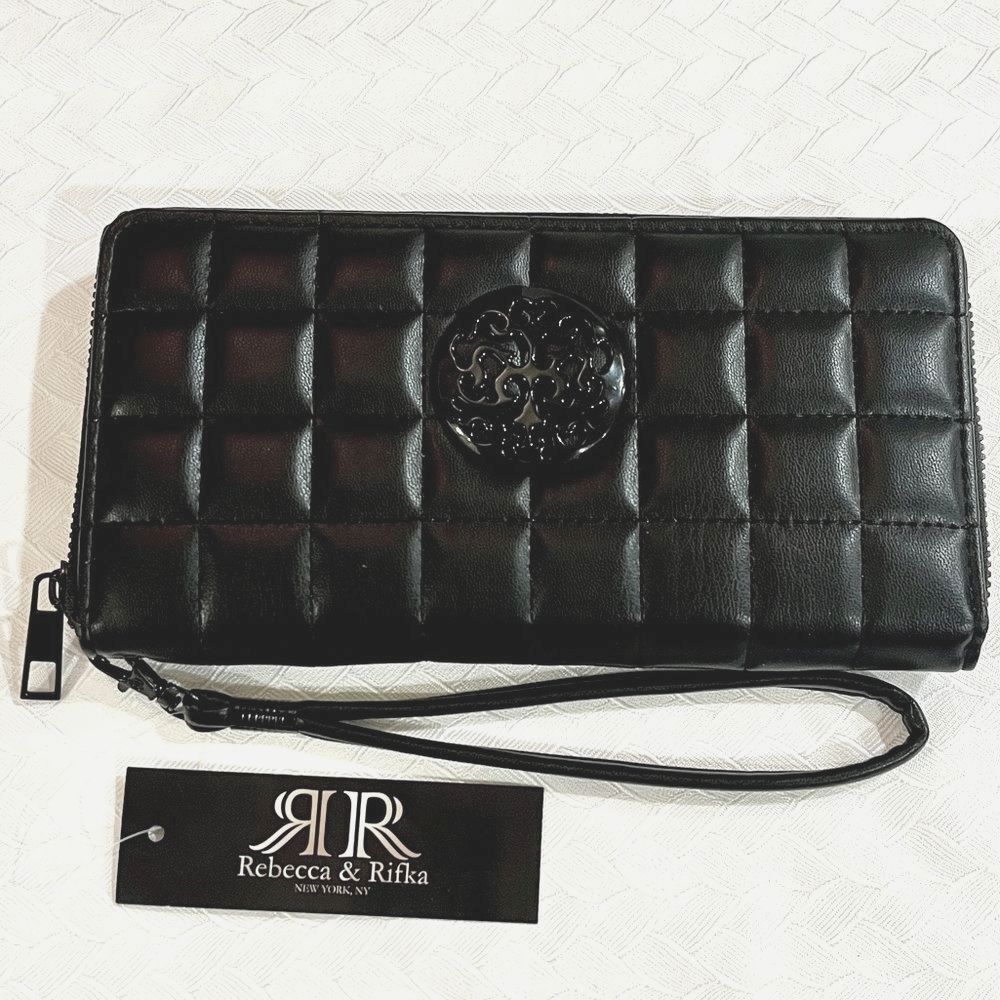 Rebecca & Rifka Black Wallet  Wristlet 8 in Geometric Black